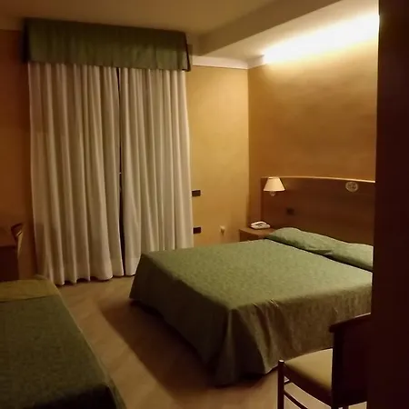 Park Zanzanu טיניאלה