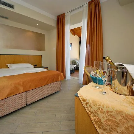 Park Zanzanu Hotel 4*