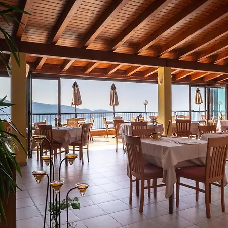 Park Zanzanu 4* Tignale